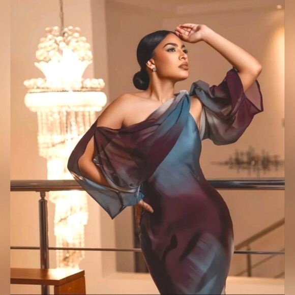 NWT ZARA SATIN print midiβdress with cape blue and brown Included Cape - Picture 2 of 15